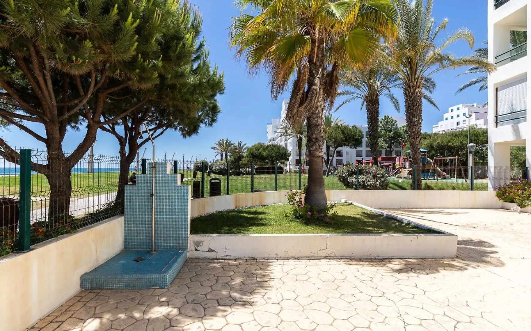 Superb Front Beach Carteia Flat Quarteira Apartment