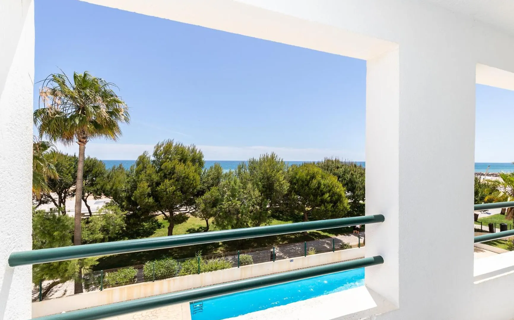 Superb Front Beach Carteia Flat Quarteira 0*,