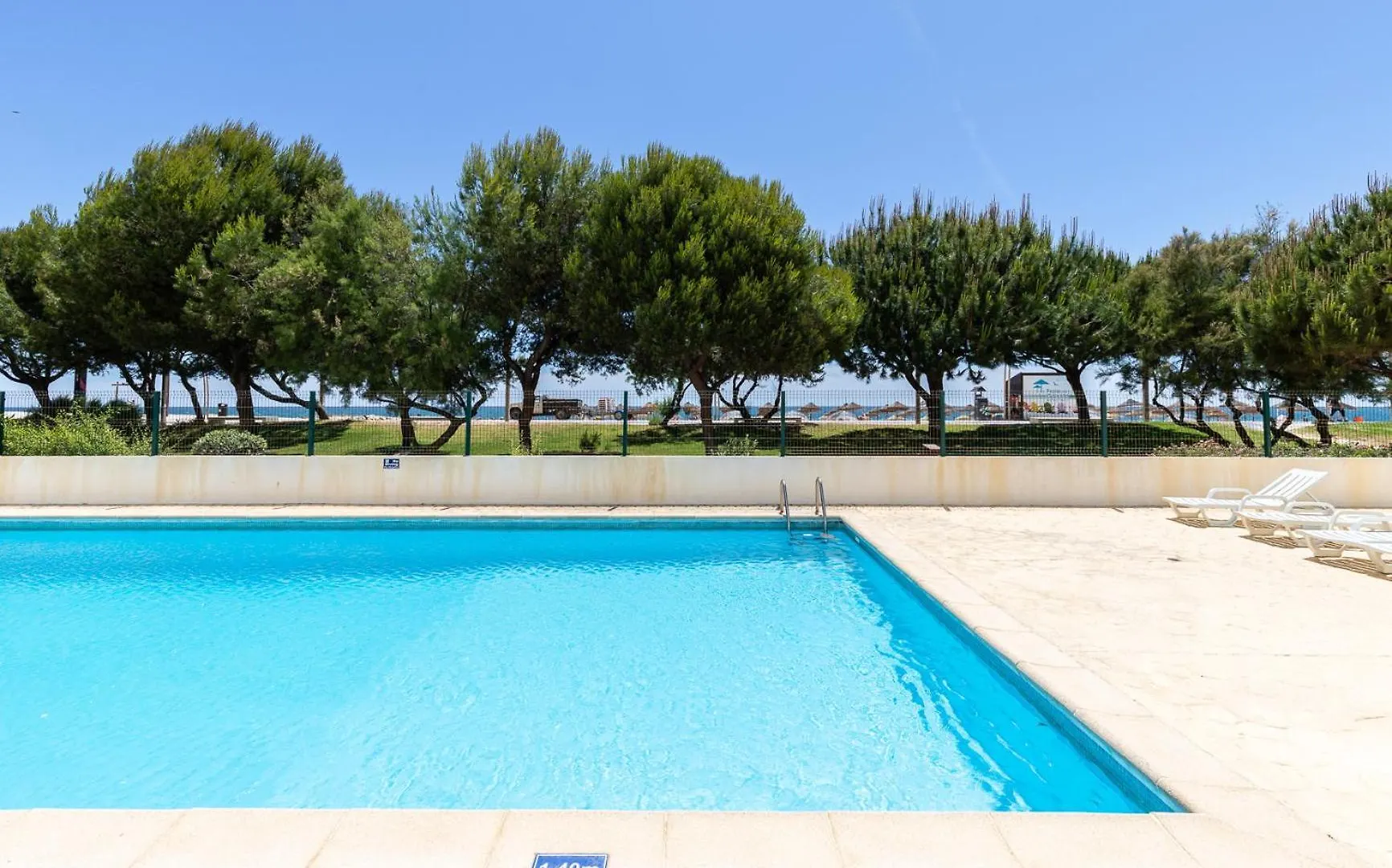 Apartment Superb Front Beach Carteia Flat Quarteira