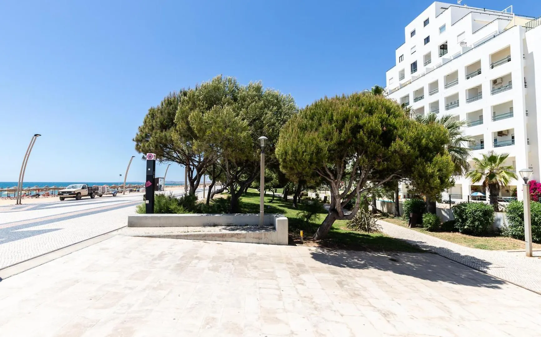 Superb Front Beach Carteia Flat Quarteira Apartment